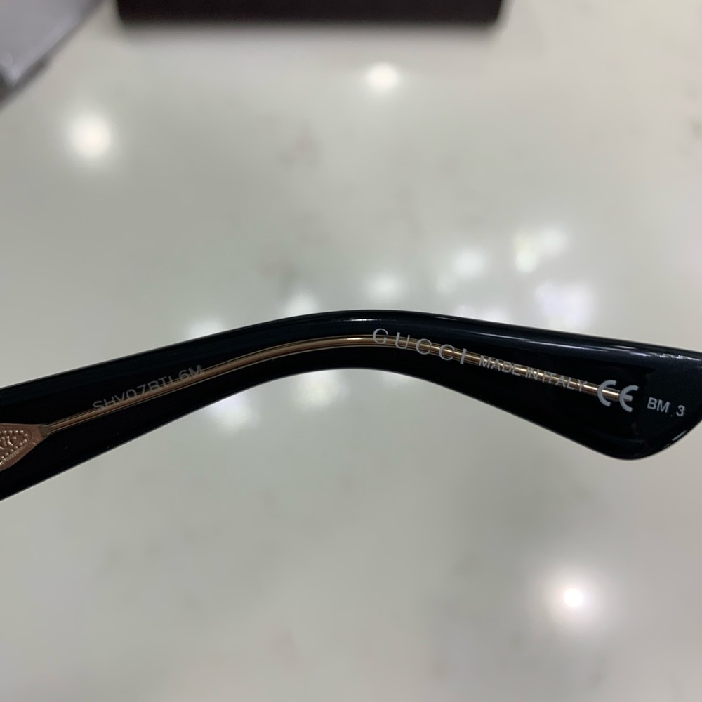 Gucci Black GG NWT Sunglasses - Picture 6 of 11